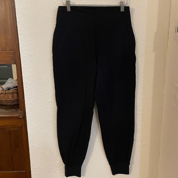 Lululemon Align Joggers 25” - Picture 2 of 2